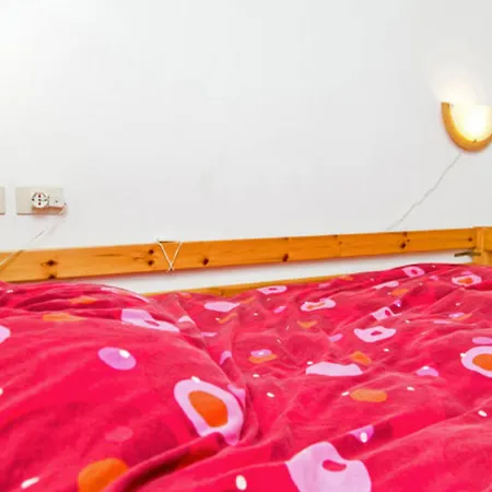 Apartment Charming Near The Colosseum In Rome, 45 M² With Balcony Rome