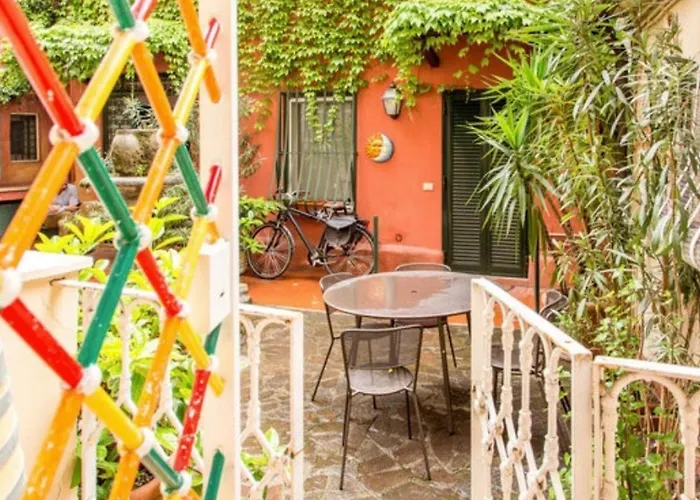 Lejlighed Charming Near The Colosseum In Rome, 45 M² With Balcony