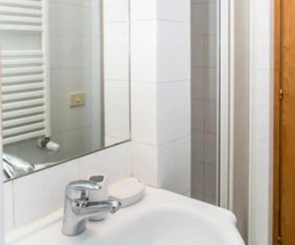 Lejlighed Charming Near The Colosseum In Rome, 45 M² With Balcony